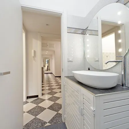 Metro Battistini- D'alessandro Apartment *