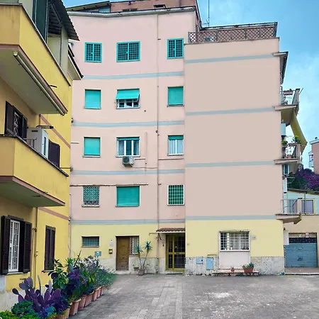 Metro Battistini- D'alessandro Apartment